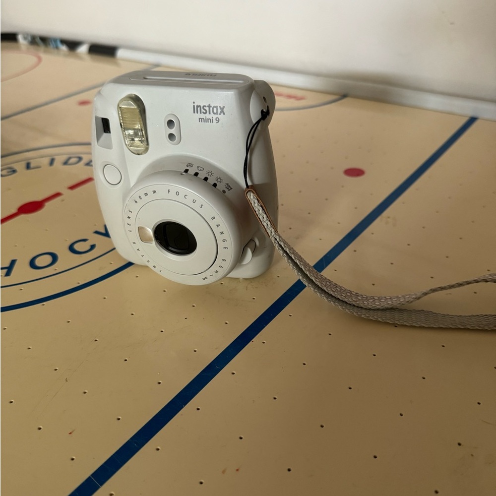 Instax Mini 9 - Picture 3 of 6